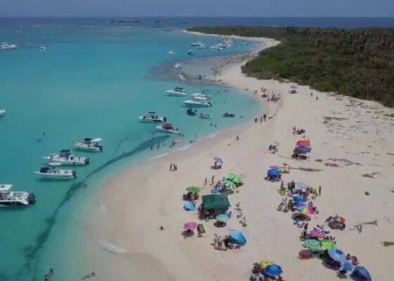 Discover 7 Hidden Beaches in Puerto Rico to Escape the Crowds